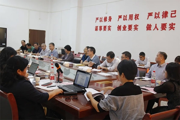 优德88集团与广东工贸学院合作发展示代学徒造班试点接受教育部验收